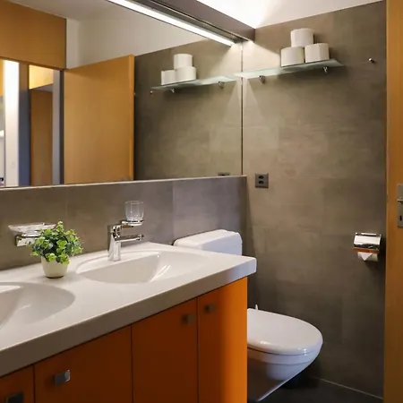 Allod Park Haus C 305 By Interhome Νταβός